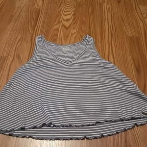 🇺🇲$8or5/$20🇺🇲 Hollister top